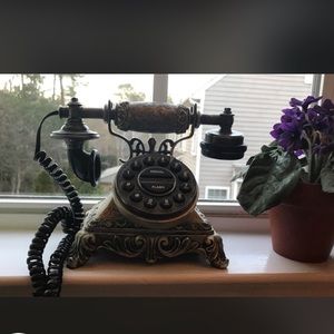 vintage rotary phone